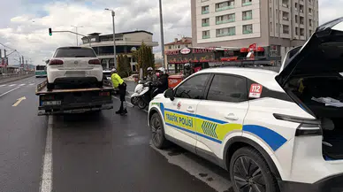Siyah Duman Atan Otomobile Ceza: Trafikten Men Edildi
