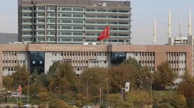 Eşe şiddet: Gaziantep’te kadın adliye yakınında taşla yaralandı