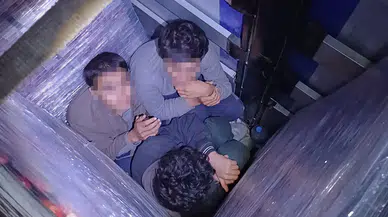 Hurma Yüklü Tırda 18 Kaçak Göçmen Ele Geçirildi