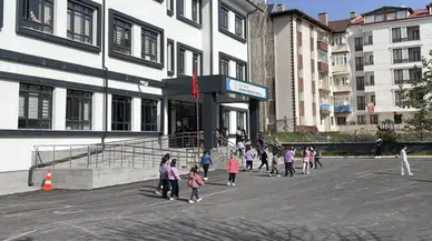 Sivas'ta eğitim sendikalarının iş bırakma çağrısı karşılık bulmadı