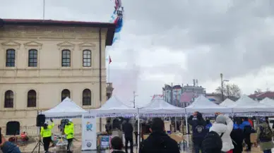 Çocuklar Polis Haftası Etkinliğinde Emniyet Teşkilatıyla Buluştu