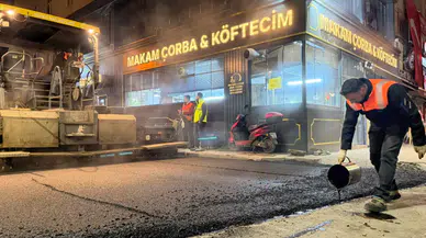 Sivas’ta Asfalt Çalışmaları Gece Boyunca Sürüyor!