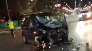 Sivas’ta Muhsin Yazıcıoğlu Bulvarı’nda Gece Saatlerinde Trafik Kazası!