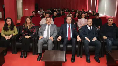 Sivas Cumhuriyet Üniversitesi’nde Ahilik Kültürü ve Girişimcilik Söyleşisi Düzenlendi