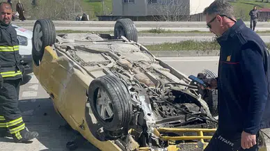 Sinop’ta Takla Atan Otomobil 100 Metre Sürüklendi: Sürücü Yaralı