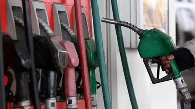 Petrol 100 doları aştı akaryakıta yeni zam! Depoları doldurmak için acele edin