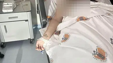 Eski sevgili dehşeti: Boğmaya çalıştı, 10 yerinden bıçakladı