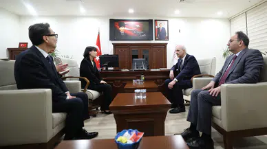 Kurtulmuş’tan Koreli Milletvekiline Hastanede Ziyaret