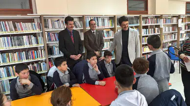 Ulaş’ta Öğrencilerden Kütüphane Ziyareti