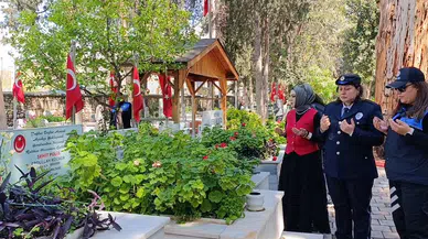Kozan’da Duygu Dolu Tören: Şehit Kızları Babalarının İzinden Gitti