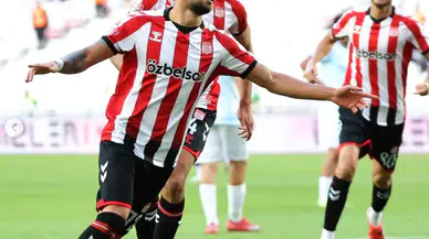 Sivasspor Maça Golle Başladı! Avramovski Deplasmanda Sahneye Çıktı