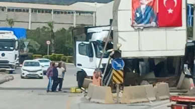 Osmaniye OSB Girişinde Tır Gişe Kabinine Çarptı: 1 Yaralı