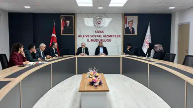 Sivas Aile ve Sosyal Hizmetler İl Müdürlüğü’nde Değerlendirme Toplantısı Gerçekleştirildi