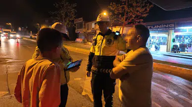 13 yaşındaki çocuğa direksiyonu verdi, savunması pes dedirtti