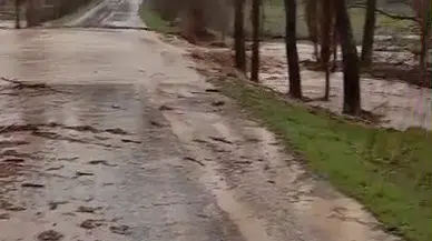 Sivas Yıldızeli’nde sağanak sonrası sel: köy sular altında