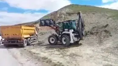 Sivas İl Özel İdaresi’nden Altınyayla’da Taşkınlara Karşı Yol Güçlendirme Çalışması