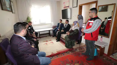 Suşehri’nde Şehit Ailesine Vefa Ziyareti