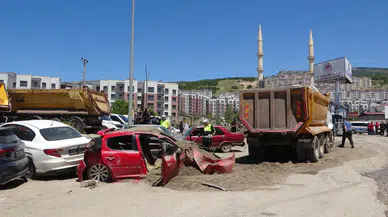 Kahramanmaraş’ta Freni Boşalan Kamyon 7 Araca Çarptı