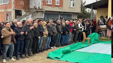 Giresun’da Bıçaklanan Genç Son Yolculuğuna Uğurlandı