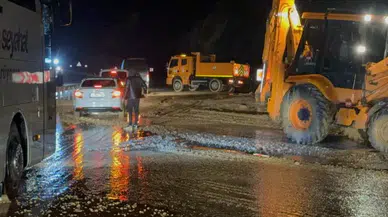 Tokat-Sivas Kara Yolu Taşkın Nedeniyle Kısa Süreli Trafiğe Kapandı!