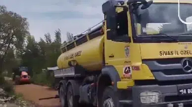 Akıncılar Yağlıçayır Köyü’nde Asfalt Sathi Kaplama Çalışmaları Aralıksız Sürüyor