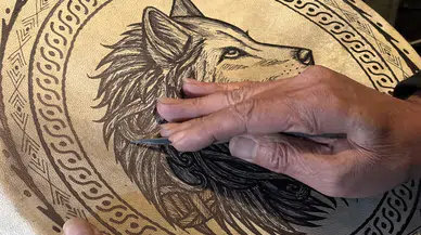 50 Yıllık Sanat Çınarı: Ayyıldız ve Türk Kültürünü İşliyor!