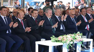 Şarkışla’da Kesimhane Temeli Atıldı, 14 Araç Tanıtıldı