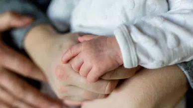 Doğum İzni 24 Haftaya Çıkarıldı: İlave 8 Haftalık İzin İçin Başvurular Başladı