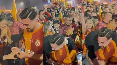Şampiyonluk Kutlamasında Sürpriz Evlenme Teklifi!