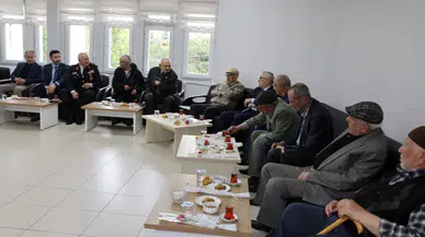 Vali Yılmaz Şimşek’ten Huzurevinde Bayram Ziyareti