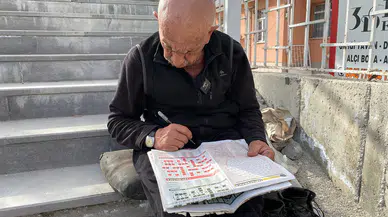 Askerde Başladı, 47 Yıldır Bir Gün Bile Bulmaca Çözmeyi Bırakmadı