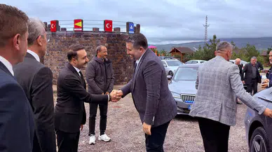 Sanayi ve Teknoloji Bakan Yardımcısı Oruç Baba İnan, çeşitli temas ve incelemelerde bulunmak üzere Gemerek ilçesini ziyaret etti.