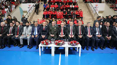 Endonezyalı Öğrenciler Sivas’ta 19 Mayıs’a Damga Vurdu