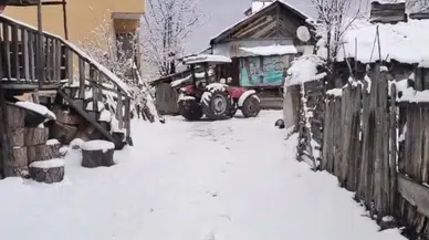 Sivas şaşırtmadı: Mayıs ayının başında kar yine yüzünü gösterdi