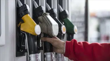 Araç sahipleri bu habere sevinecek: Motorine bir indirim daha