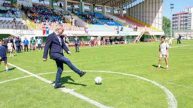 Sivas’ta İlkokullar Arası Futbol Turnuvası Sona Erdi