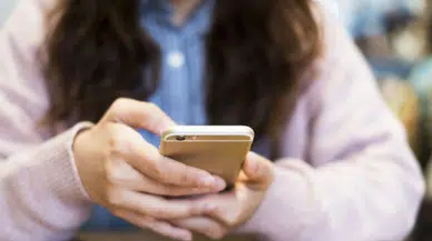 Okullarda telefon yasaklandı! Yasa teklifi kabul edildi