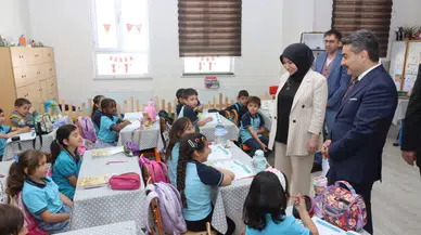 Aşık Veysel Ortaokulu’nda Yeni Kütüphane Açıldı