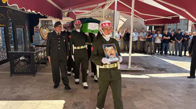Sivas'ta Derin Acı! Tedavi Gördüğü Evinde Hayatını Kaybetti, İlçe Protokolü Cenazeye Akın Etti!