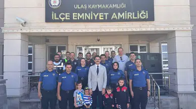 Sivas Ulaş'ta Duygusal Veda! Kaymakam Eskimez İlçeden Ayrılıyor
