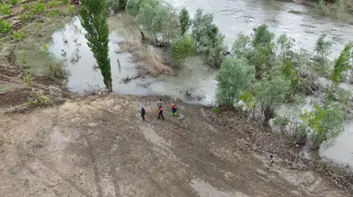 Kelkit Çayı'nda Kayıp Genç Kız İçin Arama Çalışmaları 31 Gündür Devam Ediyor