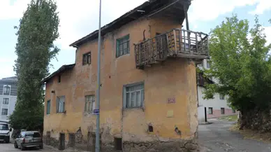 Sivas’ta “Aşk Gemisi” olarak anılan ev görenleri şaşırtıyor