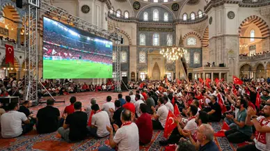 Camide Dünya Kupası heyecanı: Sabah namazının ardından dev ekran kurulacak