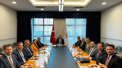 AK Parti Sivas İl Başkanı Yusuf Tanrıverdi Bölge Teşkilat Toplantısı’na Katıldı!