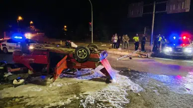 Tokat-Sivas Yolunda Tır ile Tofaş Çarpıştı: