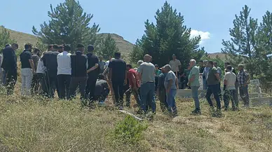 Gürün'de Gözyaşları Sel Oldu! Doğa Fotoğrafçısı Son Yolculuğuna Uğurlandı