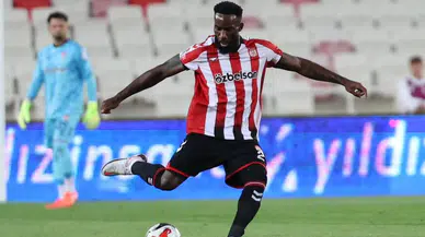 Sivasspor'da Flaş İmza! Defansın Bel Kemiği 2 Yıl Daha Takımda Kaldı...