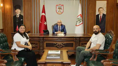 Vali Yılmaz Şimşek, Pakistan'da Kaçırıldıktan Sonra Kurtarılan Salih Gülcemal'i Kabul Etti