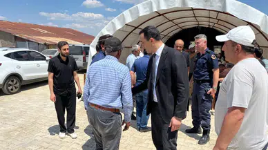 Kaymakam Veli Avcı, Yenikarahisar Mahallesi'nde Vatandaşlarla Buluştu