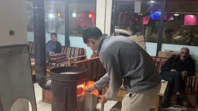 Sivas’ta Yaz Ortasında Soba Yakıyorlar! Gündüz Tişört, Akşam Kalın Mont
